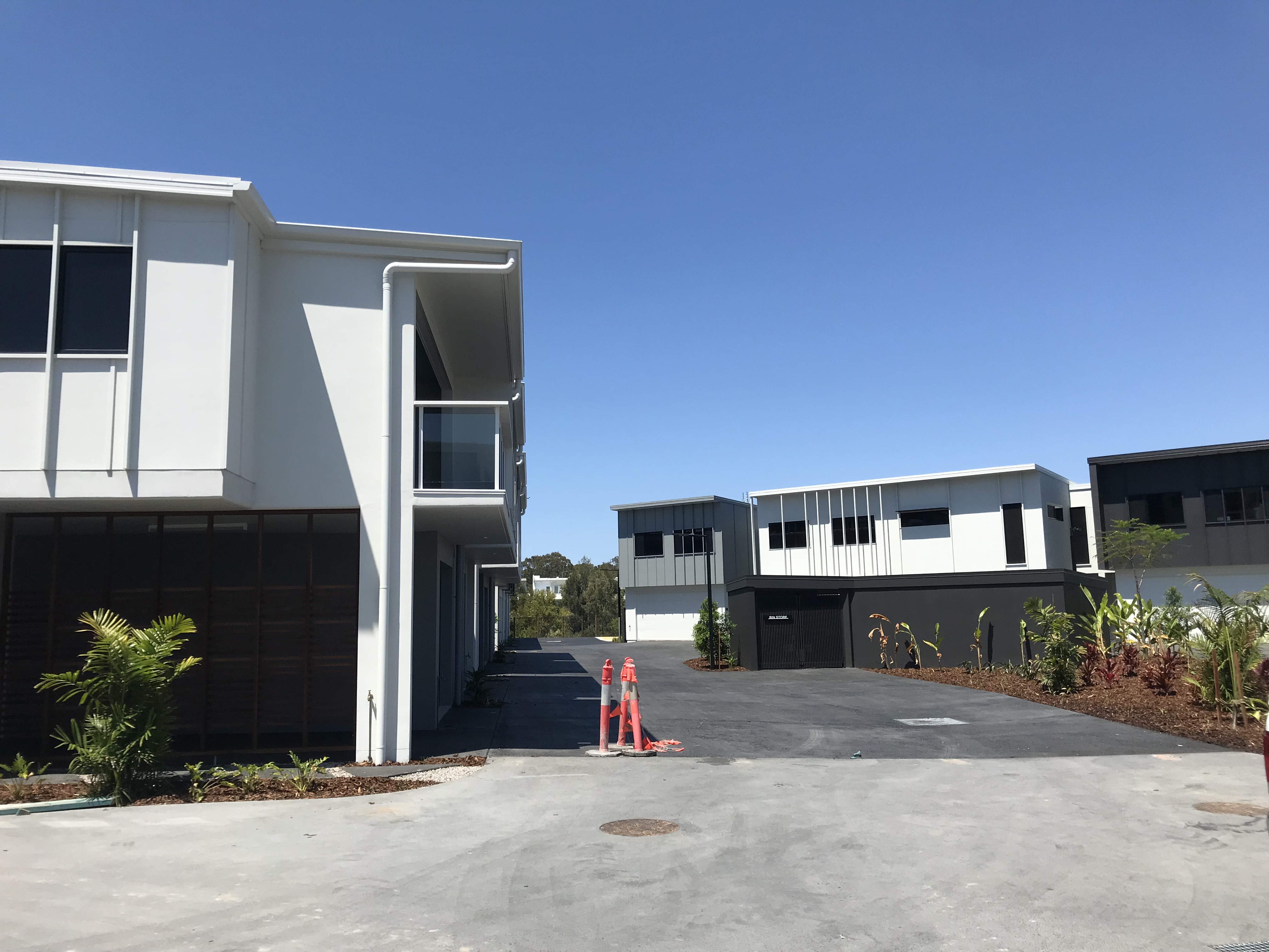 Sway Townhomes Birtinya Rowles Time Management